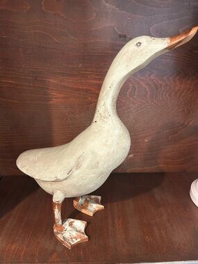 HAND CARVED AND PAINTED DUCK